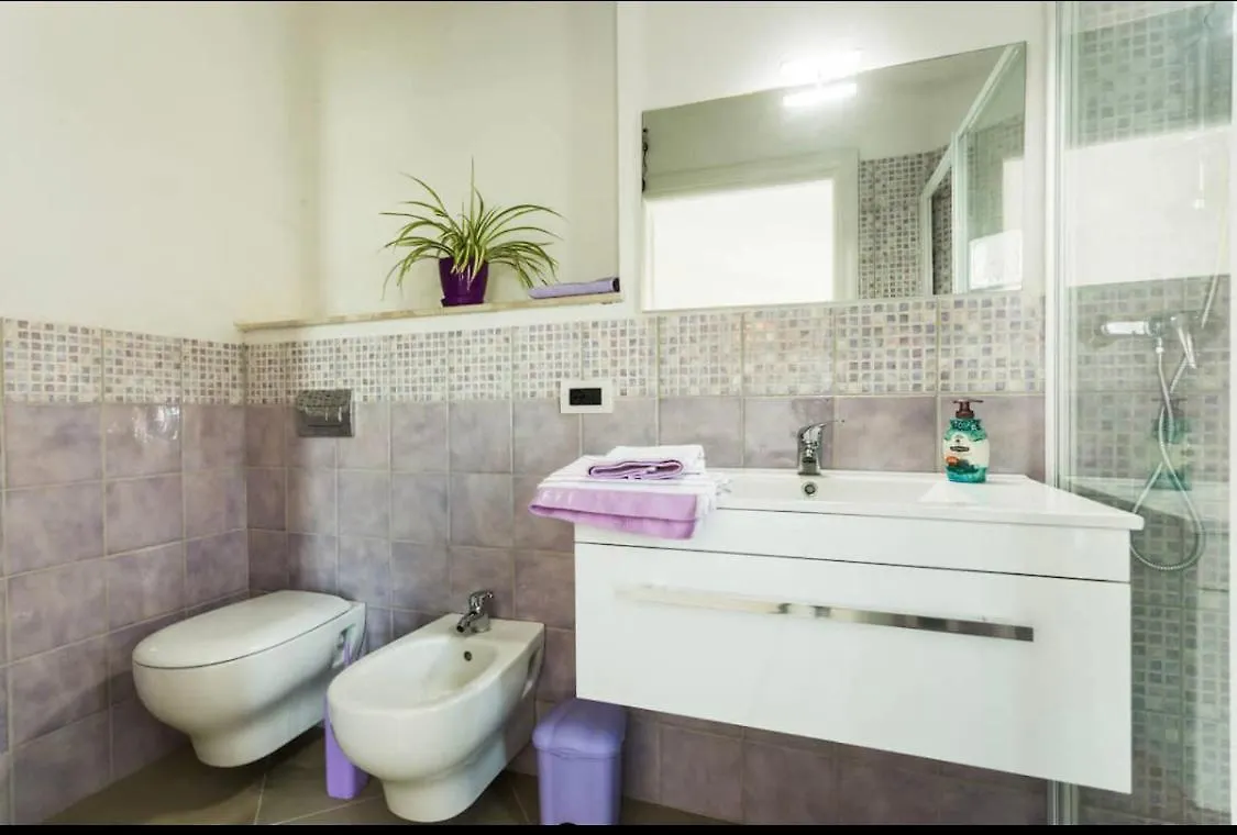B&B Su Coccu Zeddiani 0*,  Italy